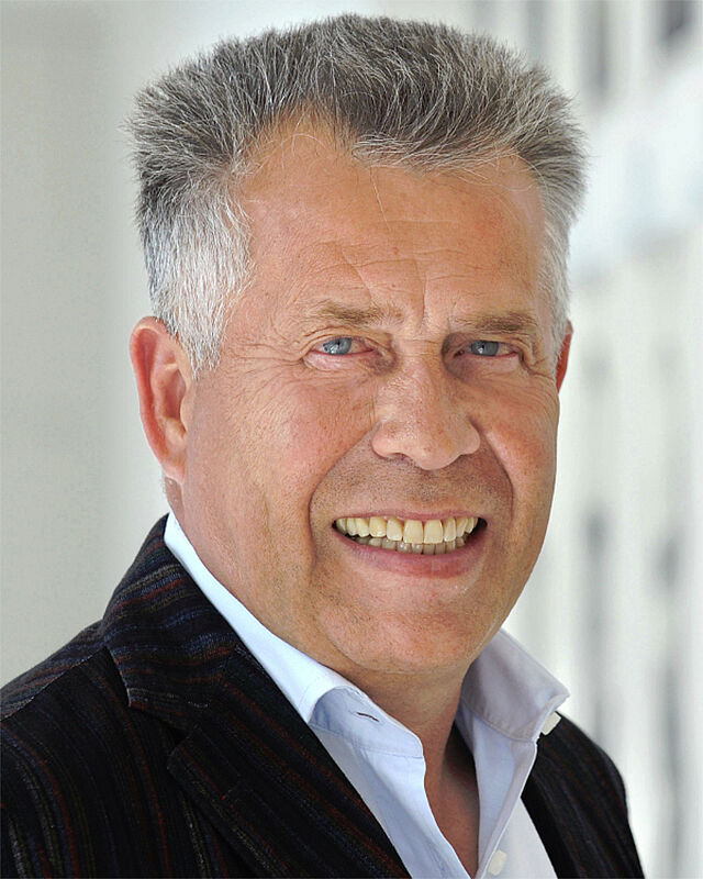 Dr. Richard Weber
